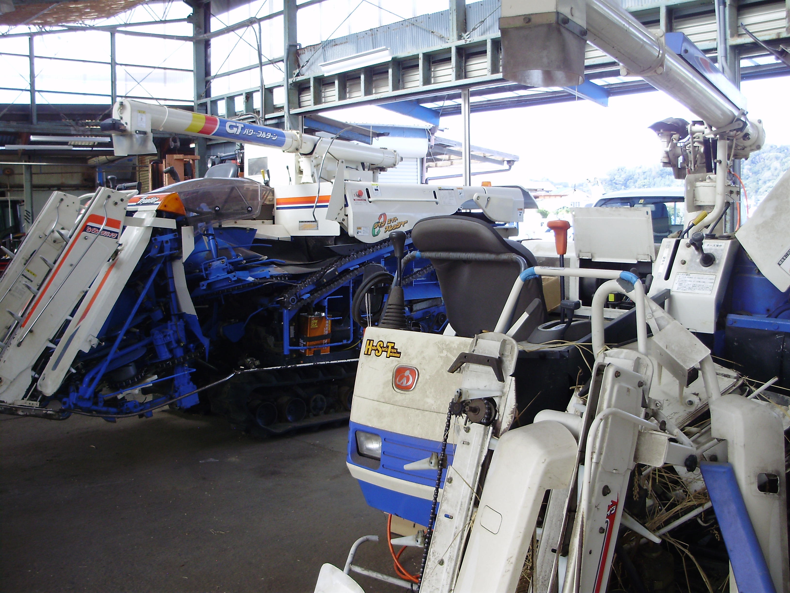 新車コンバインHFR454GZRLW