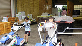 2015年農業機械展示会画像