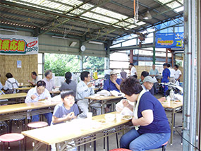 2016年農業機械展示会画像